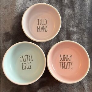 Rae Dunn Set of 3 Easter Bowls